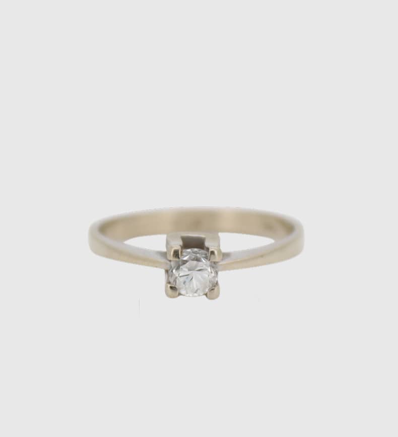 White gold ring 14k